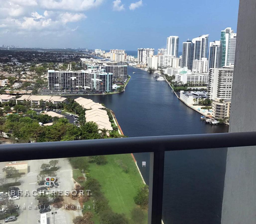 Bwalk Resort Rentals Hollywood Bagian luar foto