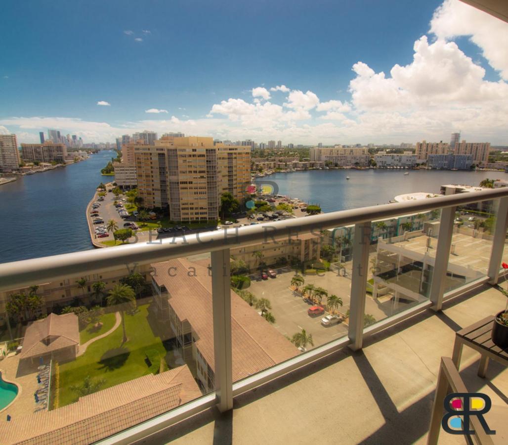 Bwalk Resort Rentals Hollywood Bagian luar foto