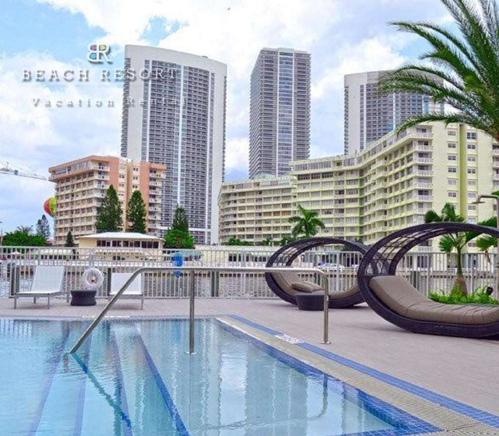 Bwalk Resort Rentals Hollywood Bagian luar foto